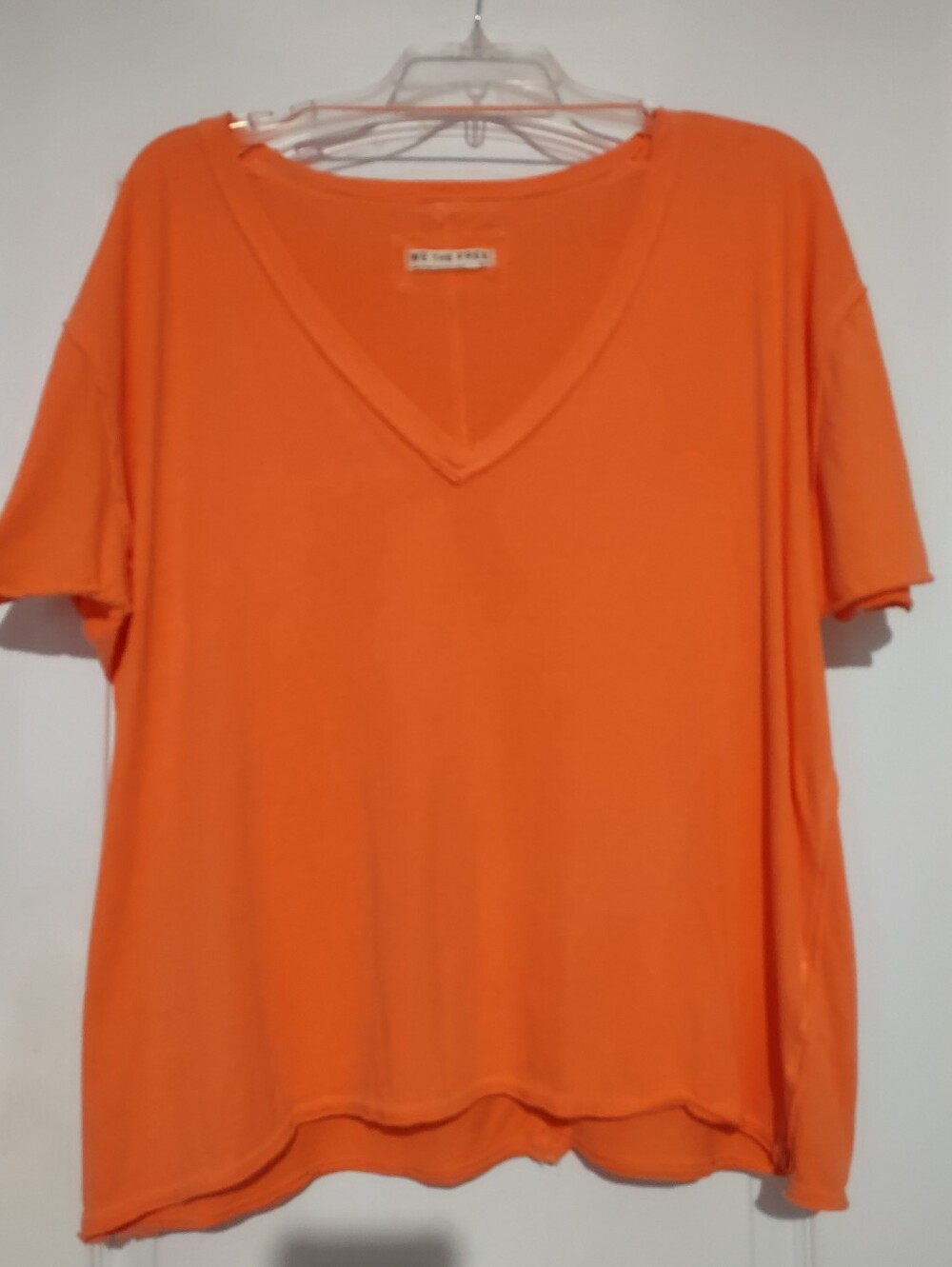We The Free V-Neck Short Sleeve Tee  Orange Sz XS